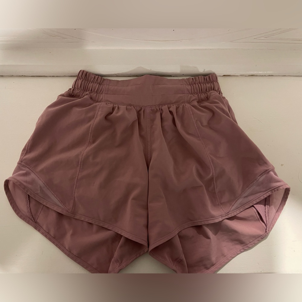 Lululemon hotty hot shorts